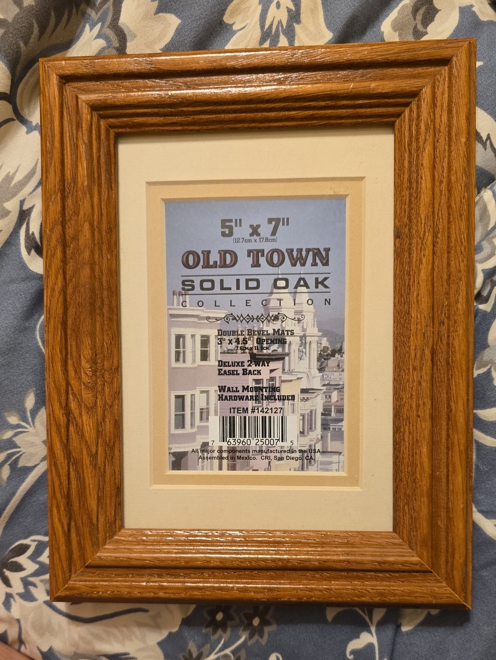 NWT OLD TOWN Solid Oak 5x7 Picture Frame - Natural Oak